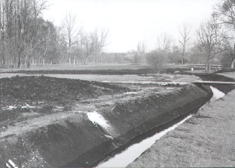 1975 of iets eerder vraagteken kerkhole aoc4b (1)aaa