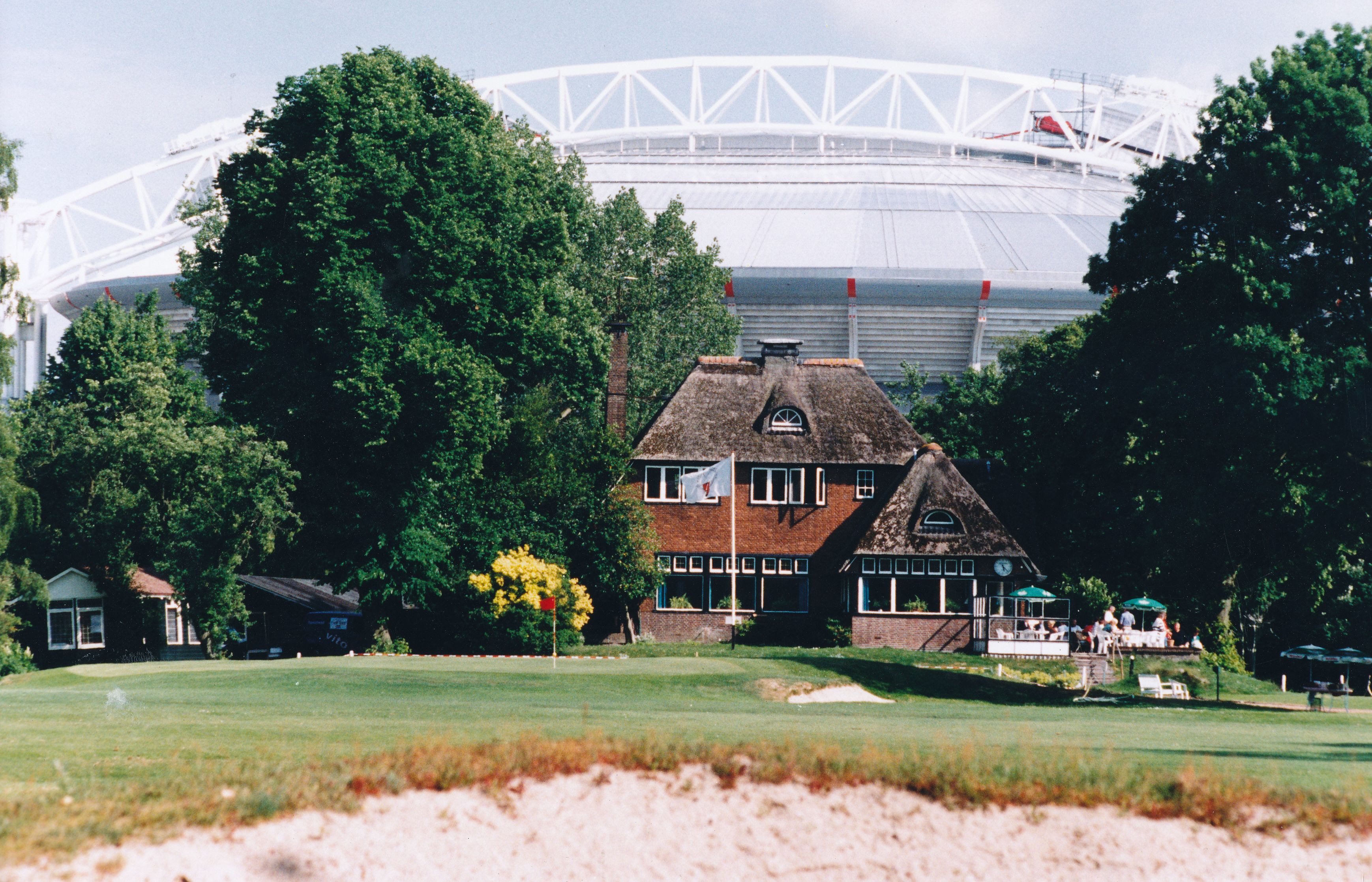 1997 Geschiedenisclub219901994_doc_m369269b6 AOC16 clubhuis 1997