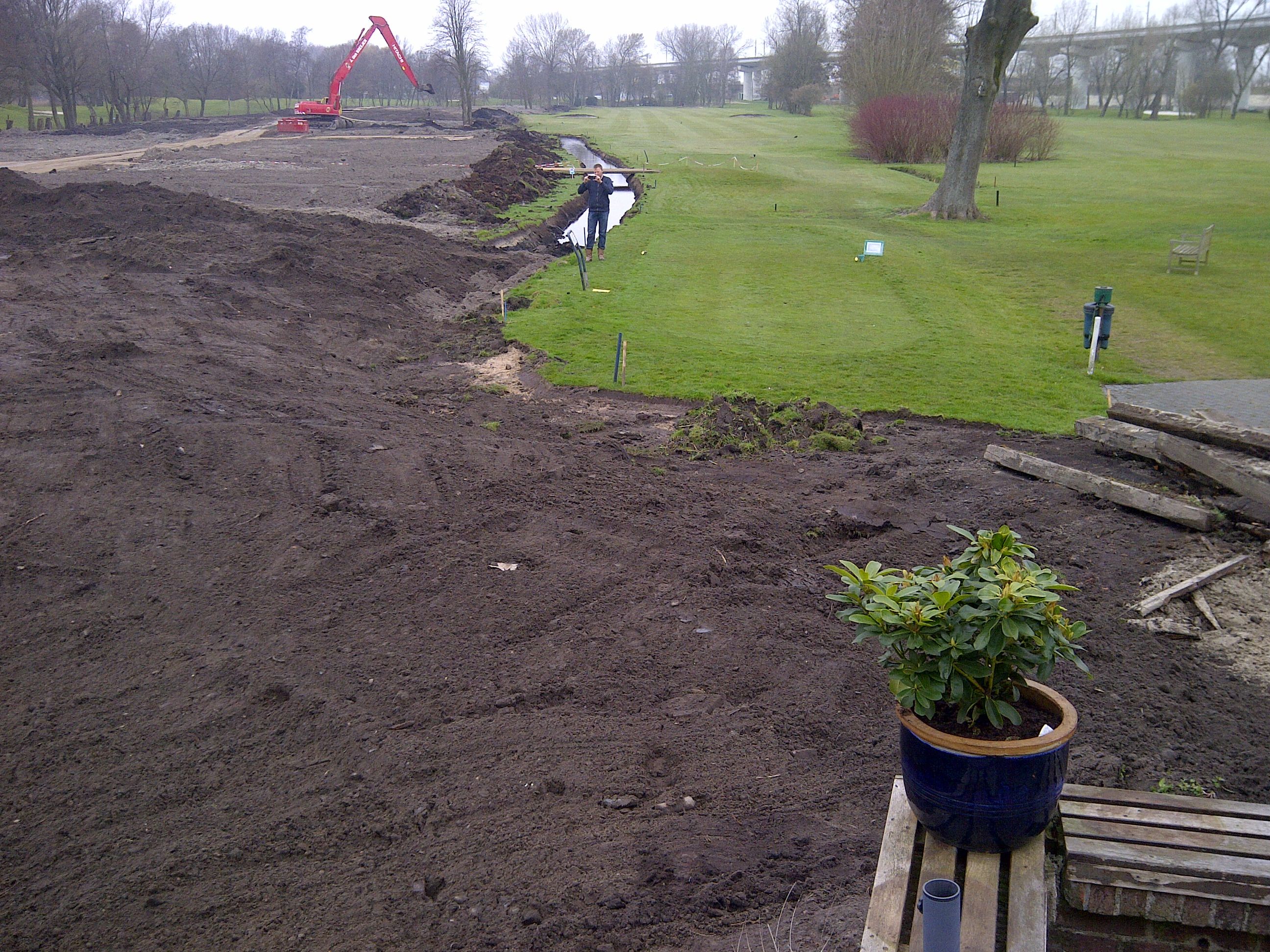 amsterdam old course 2013 april werk in uitvoering hole 2.jpg