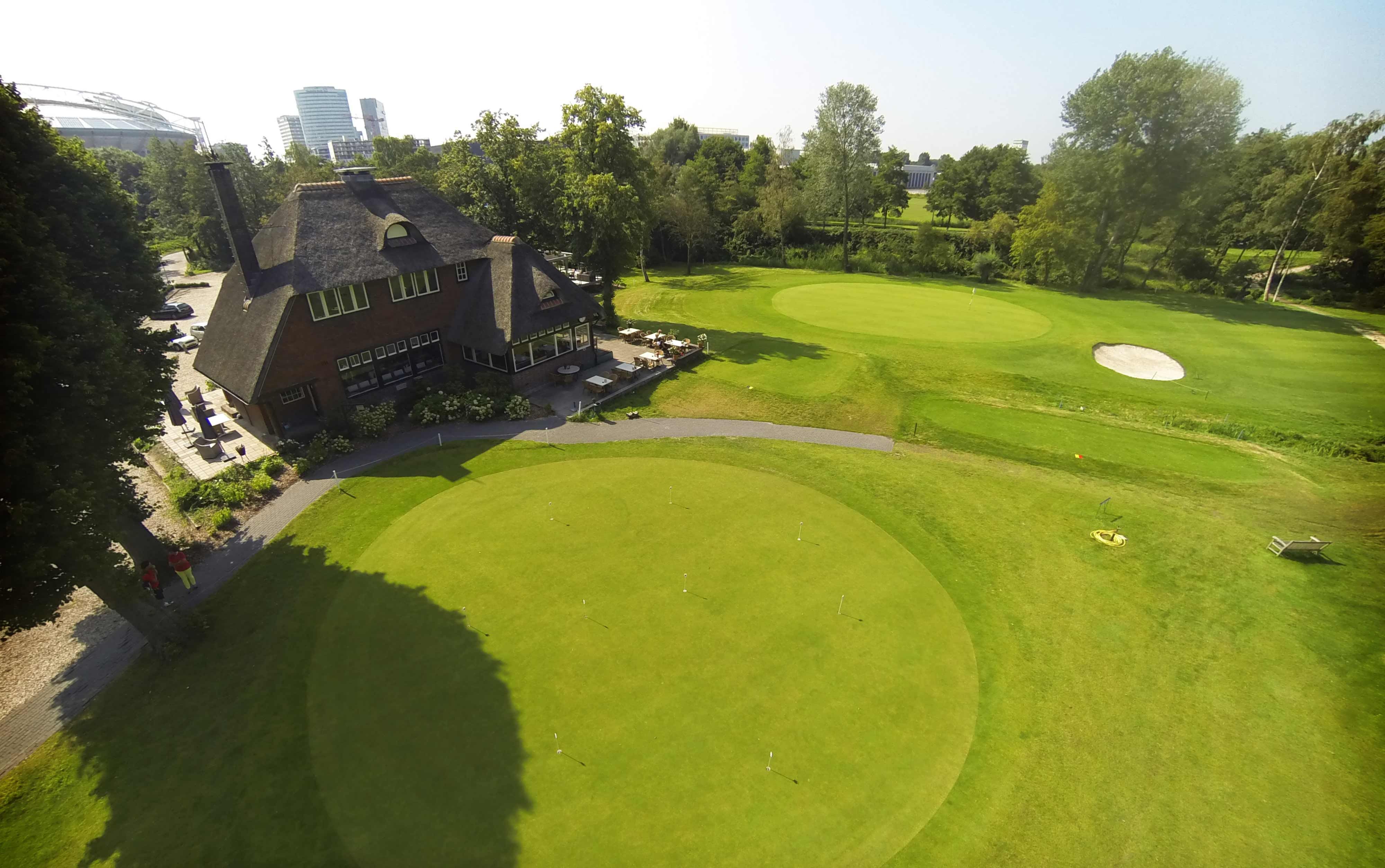 !cid_58278969-0F6C-468C-A973-9C94583A1D52 clubhuis 2014